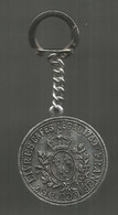 Porte Clés , Clefs, Représentation D'une Monnaie Royale ,LUD. XVI.D., Cafés LEGAL,dia. 40 Mm, Frais Fr 1.95 E - Schlüsselanhänger