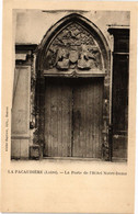 CPA La PACAUDIERE - La Porte De L'Hotel Notre-Dame (225594) - La Pacaudiere