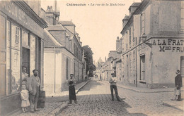 28-CHATEAUDUN- LA RUE DE LA MADELEINE - Chateaudun