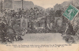 CPA - 75 - PARIS - Le Tombeau Du Soldat Inconnu - Inhumé Sous L'Arc De Triomphe Le 11/11/1920 - Triumphbogen
