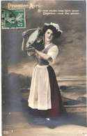 CPA Carte Postale  France  Premier Avril Une Jeune Femme Portant Un Panier Rempli De Poissons  VM58300 - 1er Avril - Poisson D'avril