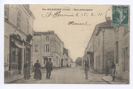 85 - Vendée /  Ste - HERMINE  --  Rue Principale. - Sainte Hermine