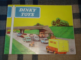 Catalogue Original DINKY TOYS 1960 - édition UK - Voitures Miniatures - Catalogues & Prospectus