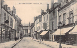 CPA - 21 - CHATILLON SUR SEINE - La Rue D'Isle - Commerces - Animée - Chatillon Sur Seine