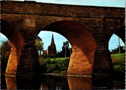 Delcampe - (1 M 9) Australia - Oldest Bridge In Richmond - Tasmania - Puentes