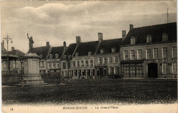 CPA HONDSCHOOTE - La Grand'Place (512790) - Hondshoote