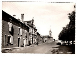 Thenezay Place Des Marronniers Circulee En 1963 - Thenezay