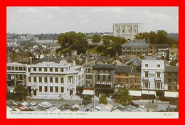 CPA NORWICH (Angleterre)  Gentlemen's Walk And Castle From The City Hall...P374 - Norwich