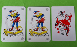 Lot 3 Cartes à Jouer - JOKER - Dos Bleu Et Rouge - 2 Made In Turnhout , Belgique - Vers 1990 / 2000 - 32 Kaarten