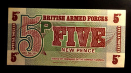 A7   ROYAUME UNI   BILLETS DU MONDE      UNITED KINGDOM BANKNOTES   BRITISH ARMED FORCES 5 NEW PENCE 1972 - Colecciones