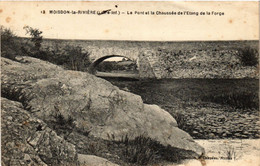 CPA Moisdon-la-Riviere - Le Pont Et La Chaussée De L'Etang (588055) - Moisdon La Riviere