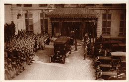 CPA PARIS Funerailles De Marechal FOCH 1931 Hotel De La Rue Grenelle (562862) - Begrafenis