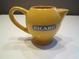 Carafe RICARD Anisette : Petit Pichet Ricard 20cl Poids : 227 Grammes Haut : 8 Cm - Jarras