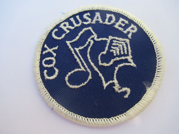 Loisirs/ Modélisme/Ecusson Ancien/ COX CRUSADER/ U.S.A /Moteur à Combustion Interne 2 Temps/ Vers 1960-1970        ET355 - Patches