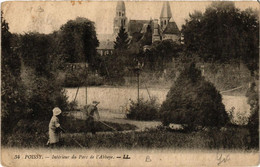 CPA POISSY Intérieur Du Parc De L'Abbaye (617828) - Poissy