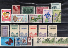 Timbres Neufs ** En Lot ( Ref 006 ) Voir 4 Scans Et Descriptif - Vrac (max 999 Timbres)