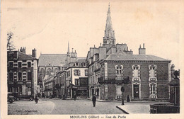 CPA France - Allier - Moulins - Rue De Paris - Collection Maurice - Animée - Restaurant - Hotel - Clocher - Chocolaterie - Moulins