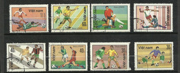 Vietnam   Série Complète   N° 323 à 330 Football   Oblitérés  B/TB   Voir Scans     Soldé ! ! ! - Oblitérés