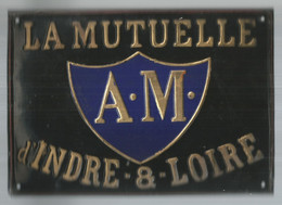 PUBLICITE, Plaque Tole Emboutie , LA MUTUELLE A.M. D'INDRE & LOIRE, Frais Fr 8 € - Blechschilder (ab 1960)