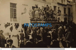 195439 SPAIN ESPAÑA SEVILLA ANDALUCIA COSTUMES PROCESION POSTAL POSTCARD - Autres & Non Classés