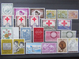 Zeer Mooi Lot Postfrisse ** Zegels! - Unused Stamps