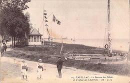 CPA France - Gironde - Pauillac - Le Bureau Des Pilotes Et Le Quai Des Chartrons - BR - Animée - Bateau - Drapeau - Pauillac