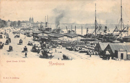 CPA France - Gironde - Bordeaux - Quai Louis XVIII - Dos Non Divisé - Oblitérée 10 Mars 1920 Jambes - Attelage - Charges - Bordeaux