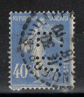 Perforé - YV 237 Perfin E.B. - Usados