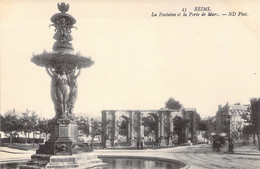 CPA France - Marne - Reims - La Fontaine Et La Porte De Mars - N. D. Phot. - Animée - Vestige - Sculpture - Reims