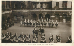 London Whitehall Changing The Guard Horse Guards - Whitehall