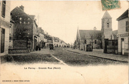 CPA Le PERRAY - Grande Rue (Nord) (246837) - Le Perray En Yvelines