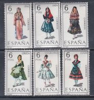 Espagne  N° 1558 / 60 C XX  Costumes Féminins ( V). La Série Des 6 Valeurs Sans Charnière, TB - Nuevos