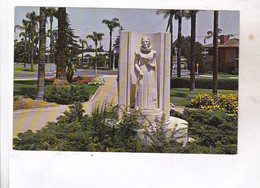 CPM ANAHEIM  CALIFORNIA,   STATUE IN A MEMRIAL  TO MADAME HELENA MODJESKA - Anaheim