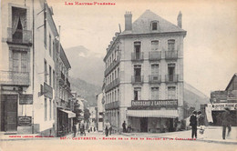 CPA France - Les Pyrénées - Cauterets - Un Coin De L'Esplanade Des Oeufs Ou Du Casino - Labouche Frères - Oblitérée 1908 - Cauterets