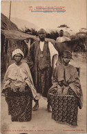 PC KINDIA UNE FAMILLE SOUSSOU ET SARAKOLE FRENCH GUINEA ETHNIC TYPE (a28650) - Guinée Française