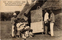 PC ECOLE DES ENFANTS DE TROUPE DE TIRAILLEURS ETHNIC TYPES SUDAN (a30626) - Sudan