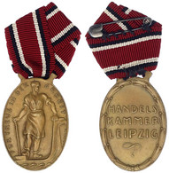 Ovale Bronzemedaille An Bandspange O.J. Für Treue In Der Arbeit, Handelskammer Leipzig. 24 X 34 Mm. Vorzüglich. Kienast  - Unclassified