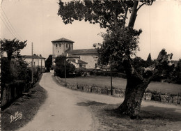 Ascain * Entrée Du Bourg Par La Route De Sarre - Ascain