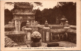 ASIE - INDOCHINE - ANNAM Hué - Tombeau De KIEN THAI - Le Tombeau - Indonesië