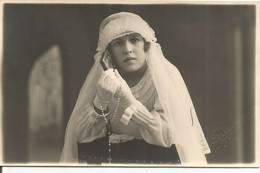 Jeune Fille Communiante  ( Photo Carte  John - Kommunion