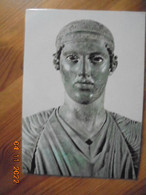 Museum Of Delphi. The Charioteer (475 BC) Editions Hannibal. Format 16,6 X 11,8cm. ATTENTION: This Postcard Is Laminated - Sculptures