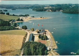 NEUVIC  D'USSEL    19   CORREZE  CPM VUE GENERALE  AERIENNE - Autres & Non Classés