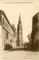 Bergerac * La Rue Mounet Sully Et église Notre Dame - Bergerac