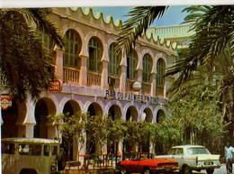 DJIBOUTI  Bar Restaurant Du Palmier En Zinc, Automobiles - Djibouti