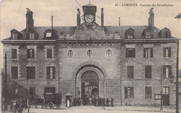 CPA France - Vienne - Limoges - Caserne Des Bénédictins - Edition Du Courrier Du Centre - Oblitérée 1914 - Militaire - Limoges