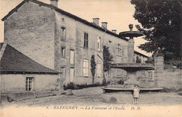 CPA France - Vosges - Bazegney - La Fontaine Et L'Ecole - D. D. - Ecrite Le 8 Août 1949 - Animée - Enfant - Fillette - Autres & Non Classés