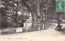 CPA France - Vosges - Vittel - Un Coin Du Parc - L. L. - Oblitérée - Animée - Dames - Chien - Etang - Contrexeville