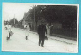 * Meigem (Deinze - Oost Vlaanderen) * (Foto G. Moors Kortemark) Carte Photo, Fotokaart, Police, Stoet, Cortège, TOP - Deinze