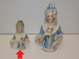 *TRES PETITE DEMI FIGURINE PORCELAINE GERMANY N° 4122 MINIATURE HT 4,89 Cm  E - Autres & Non Classés