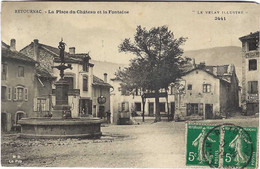 RETOURNAC Place Du Château - Retournac